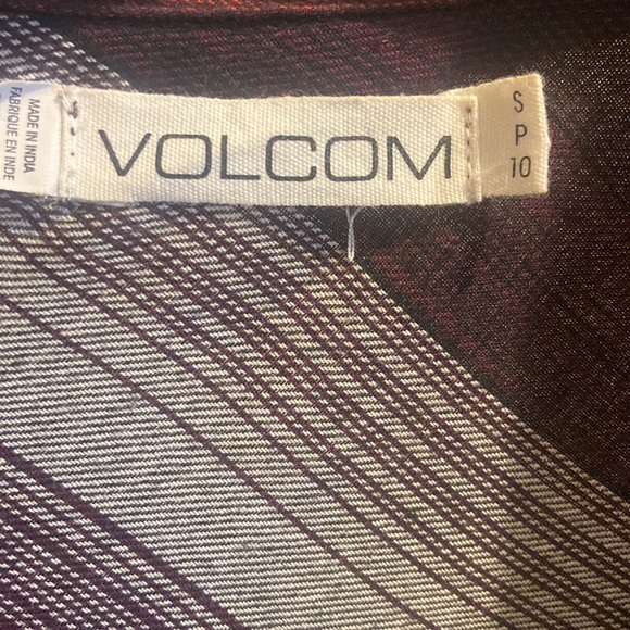 Volcom Buttom-up Tunic - Picture 4 of 4